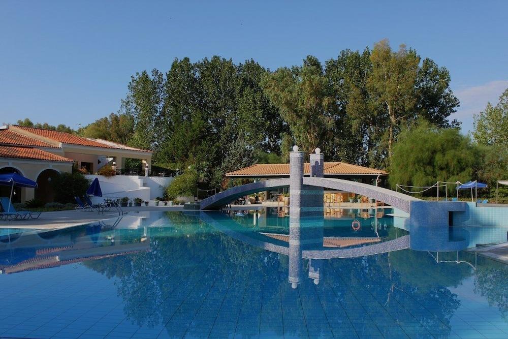 Ilaria Hotel Kalamaki  Exterior photo